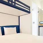 Ibis Budget Hotel 2*