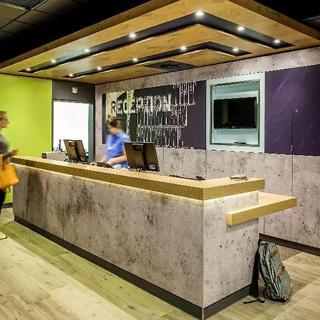 Ibis Budget Hotel 2*