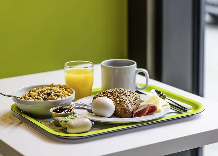 Ibis Budget Hotell 2*